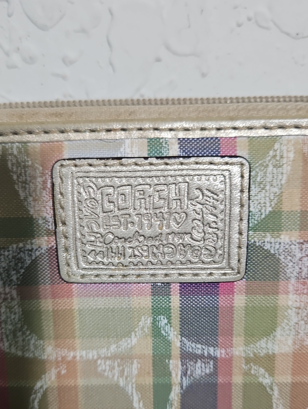 Coach Vintage Y2K Poppy Pastel Plaid Signature C Wristlet Wallet - Picture 3 of 16